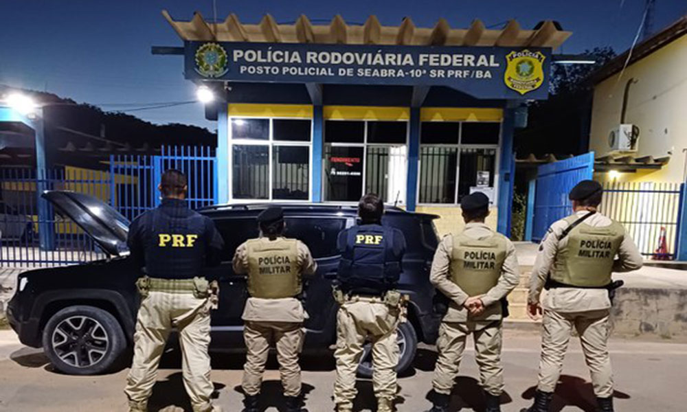 Seabra: PRF recupera veículo com restrição de roubo