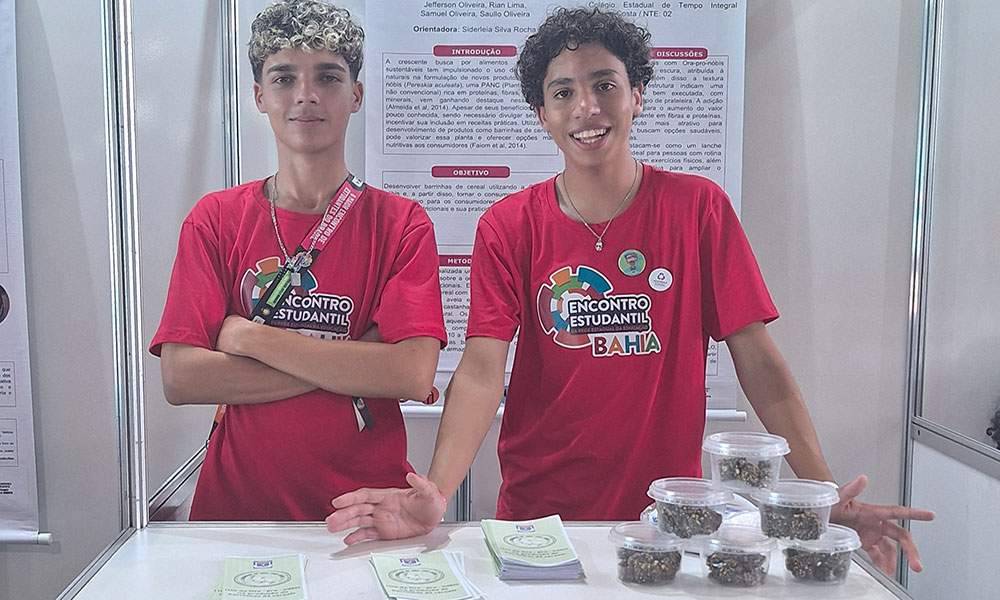Estudantes utilizam ora-pro-nóbis para produzir barra de cereal em Riacho de Santana