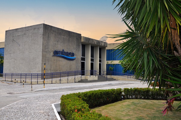 Embasa solicita à Agersa reajuste de 9% na tarifa de água