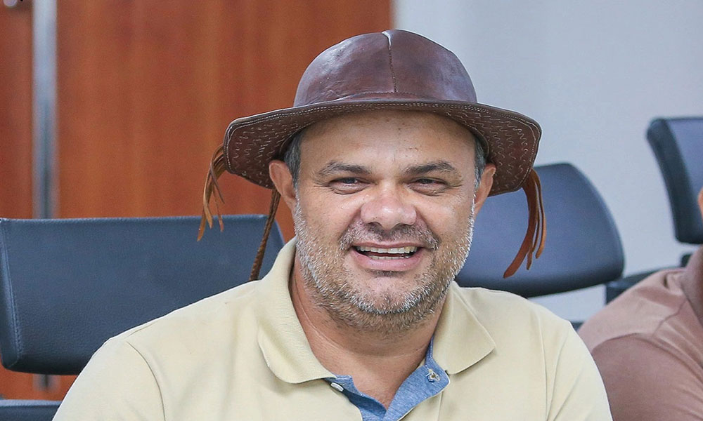Prefeito de Rio de Contas vira alvo de novo inquérito civil e já soma seis investigações no MP