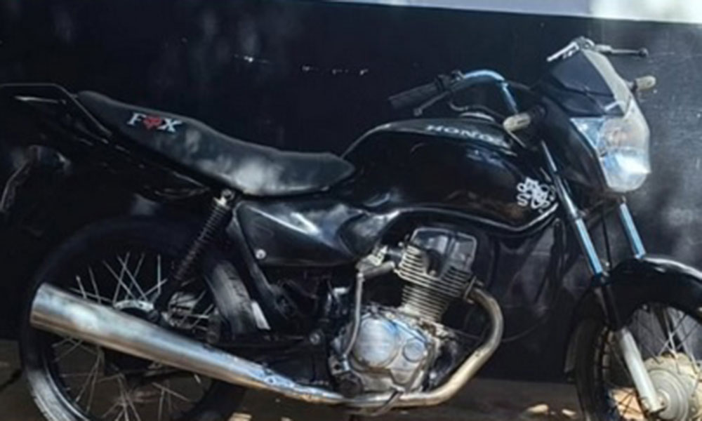 Polícia Militar recupera motocicleta com sinais de adulteração em Ibipitanga