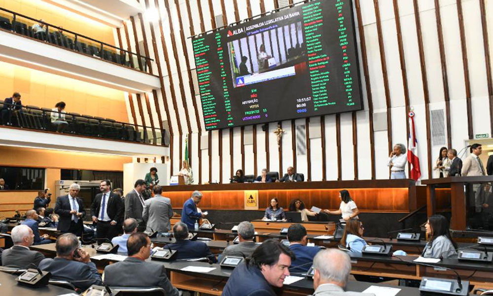 ALBA decide pela manutenção da prisão do deputado Binho Galinha