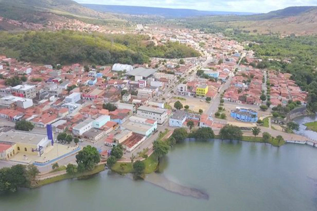 Após recomendação do MPBA, São Desidério revisa contratos artísticos dos festejos juninos de 2026
