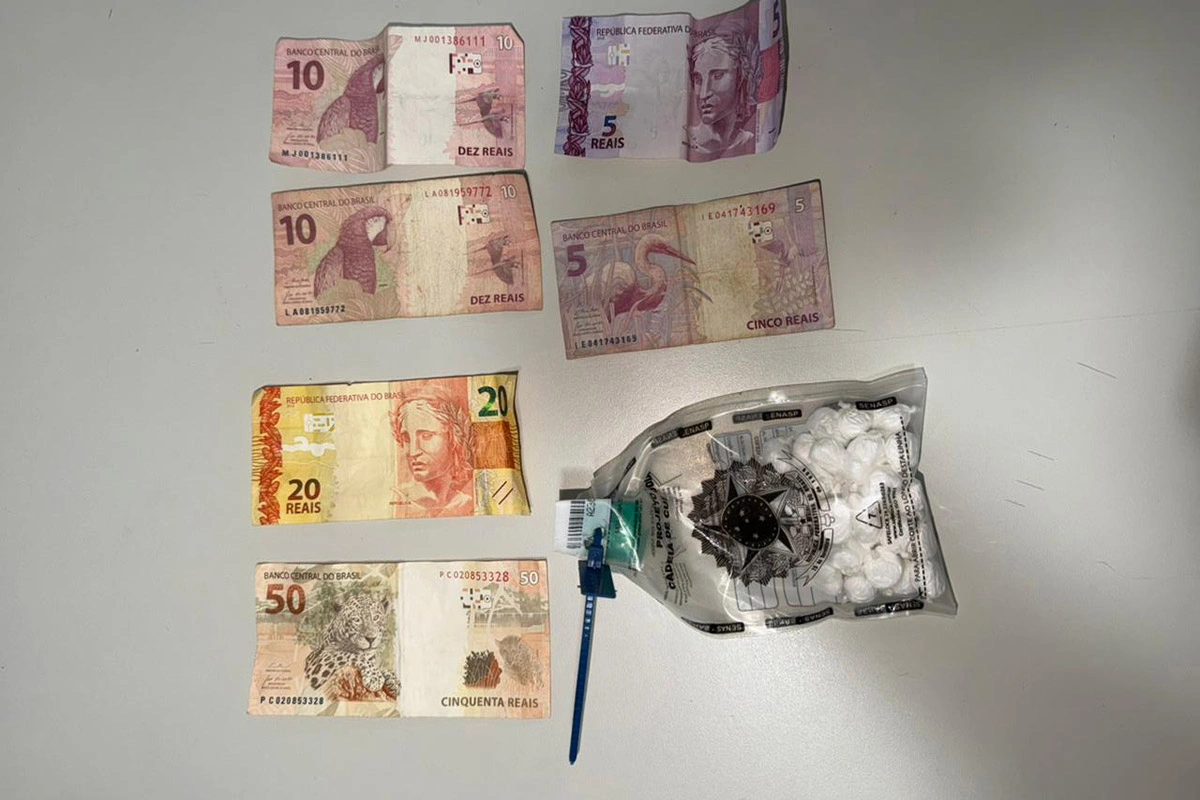 PM prende suspeito por tráfico de drogas após resistência à abordagem em Bom Jesus da Lapa