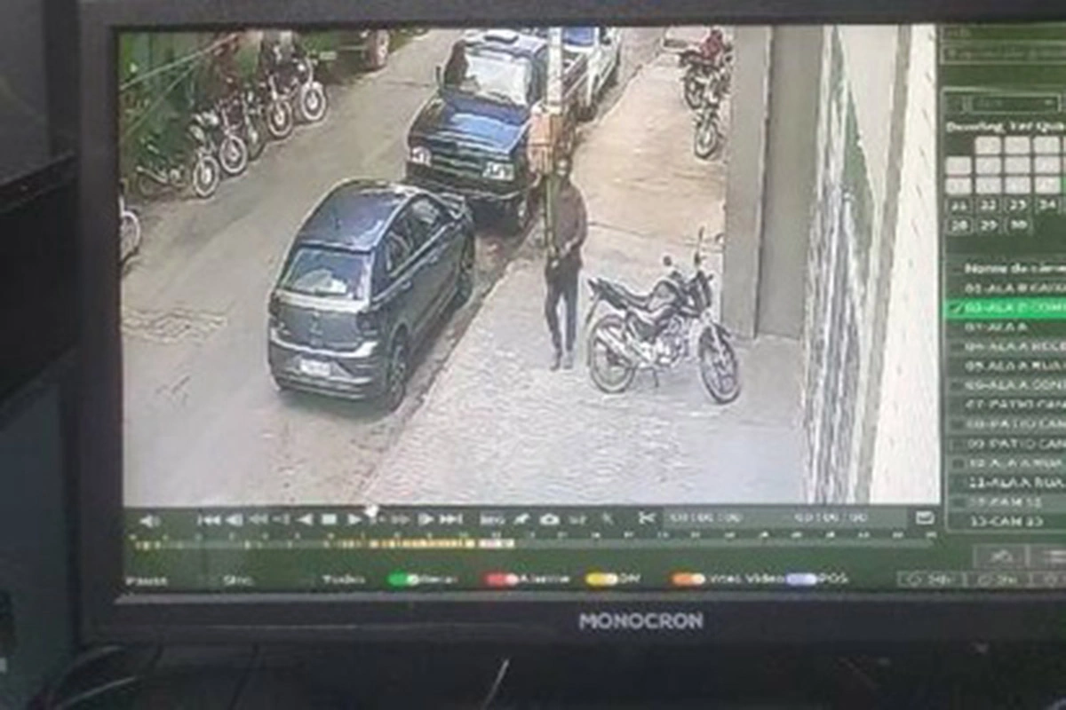 Jovens sofrem tentativa de roubo no centro de Guanambi