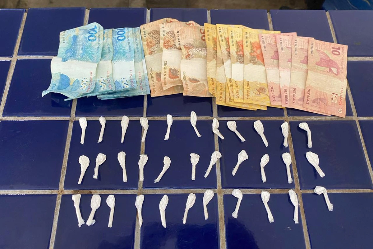 24º BPM prende homem por tráfico de drogas em Brumado