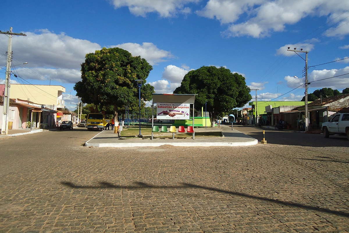 Mulher é encontrada morta em residência no centro de Sebastião Laranjeiras
