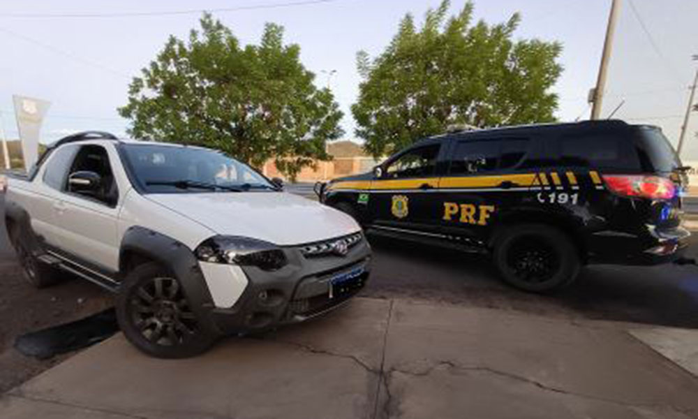 Morador de Macaúbas é detido no oeste da Bahia com caminhonete furtada em MG