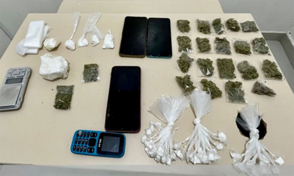 PM prende três suspeitos por tráfico de drogas em Vitória da Conquista