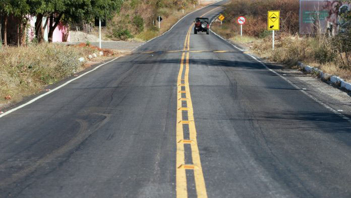 Governador autoriza obra de pavimentação em Botuporã; estrada terá quase 18 km de extensão