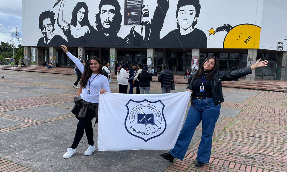 Estudantes de Bom Jesus da Lapa participam da 10ª Conferência da CLACSO, na Colômbia