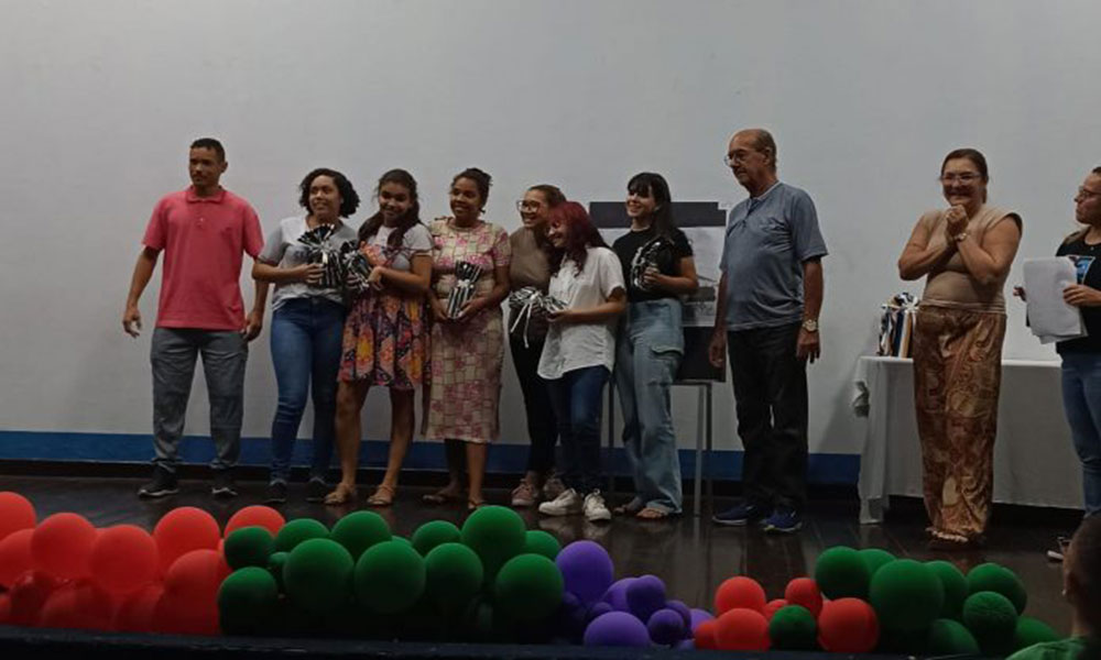 Estudantes de Brumado participam de seletiva para o Encontro Estudantil da Secretaria de Educação do Estado