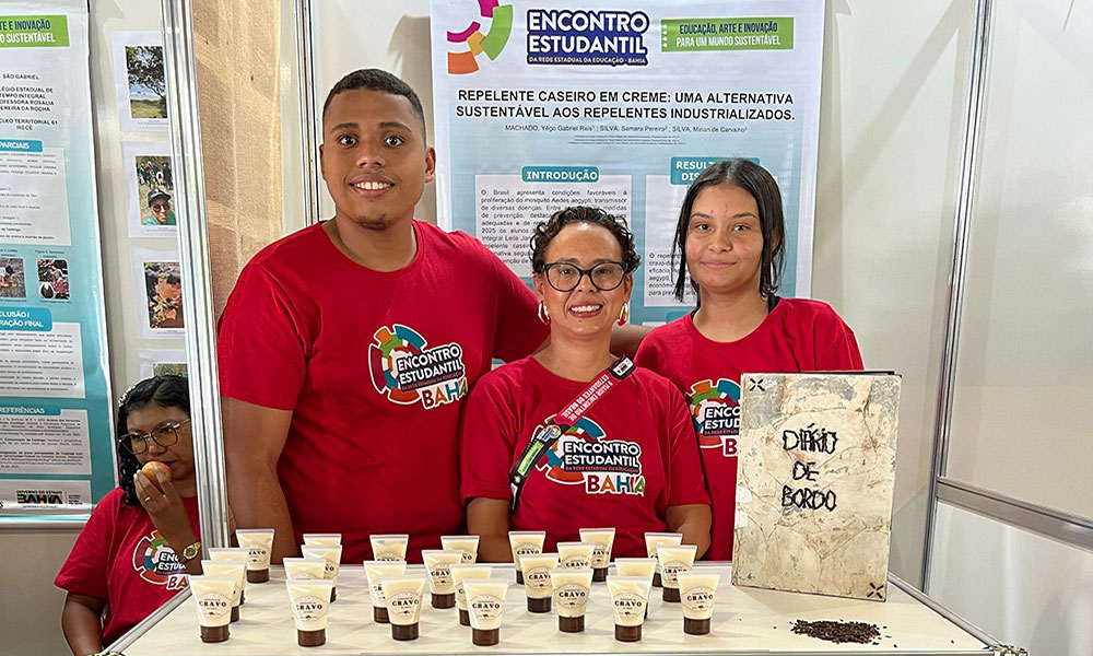 Estudantes de Presidente Dutra criam repelente de cravo-da-índia para prevenir picadas do Aedes aegypti
