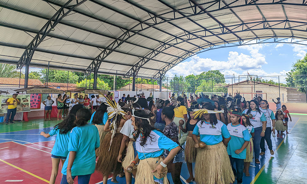 Colégio indígena de Ibotirama realiza primeira feira cultural