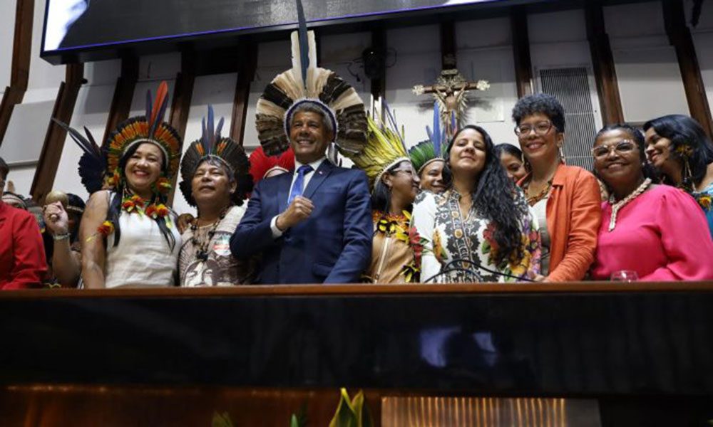Lei que reestrutura carreira de professores indígenas da Bahia entra em vigor
