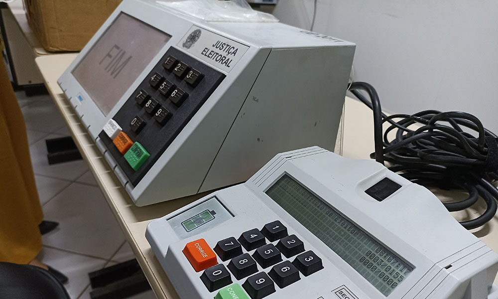 Mais de 450 mil eleitores estão com título cancelado na Bahia