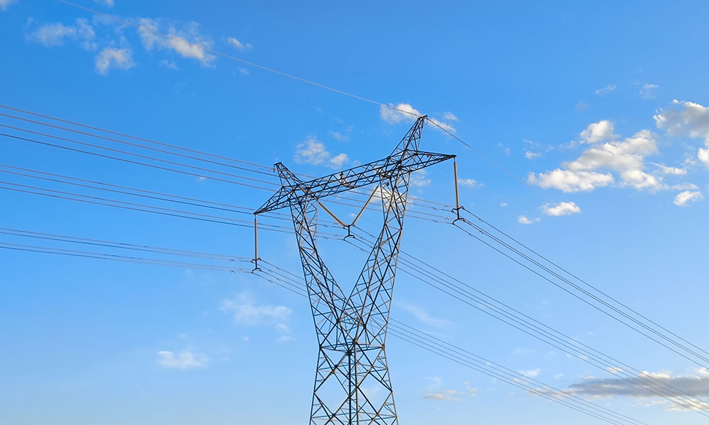 Aneel adota bandeira amarela nas contas de energia em dezembro