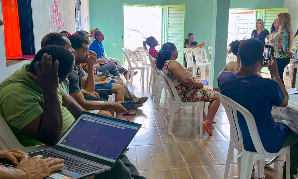 Adab promove ações do Programa de Prevenção, Controle e Erradicação de Doenças das Abelhas em Lençóis