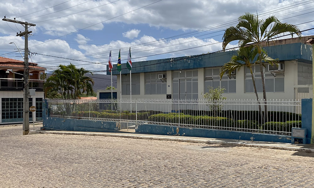 Radialista denuncia aumento de taxas e questiona novo Código Tributário em Jussiape