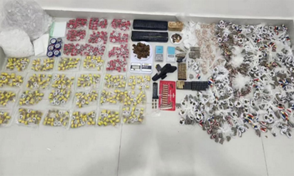 PM apreende arma e prende dupla por tráfico de drogas em Vitória da Conquista