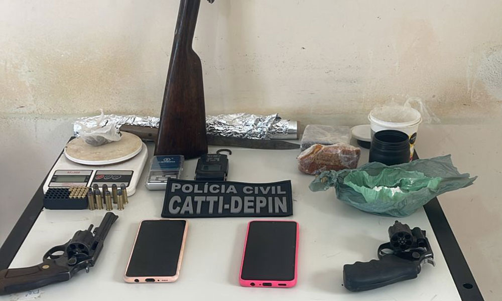 Operação resulta em prisões, apreensões de armas, drogas e recuperação de veículo furtado no oeste da Bahia