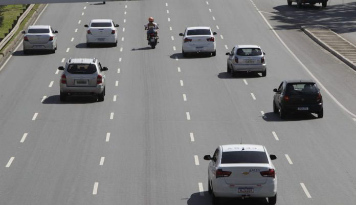 Veículos com placas de finais 7 e 8 têm desconto de 8% no IPVA