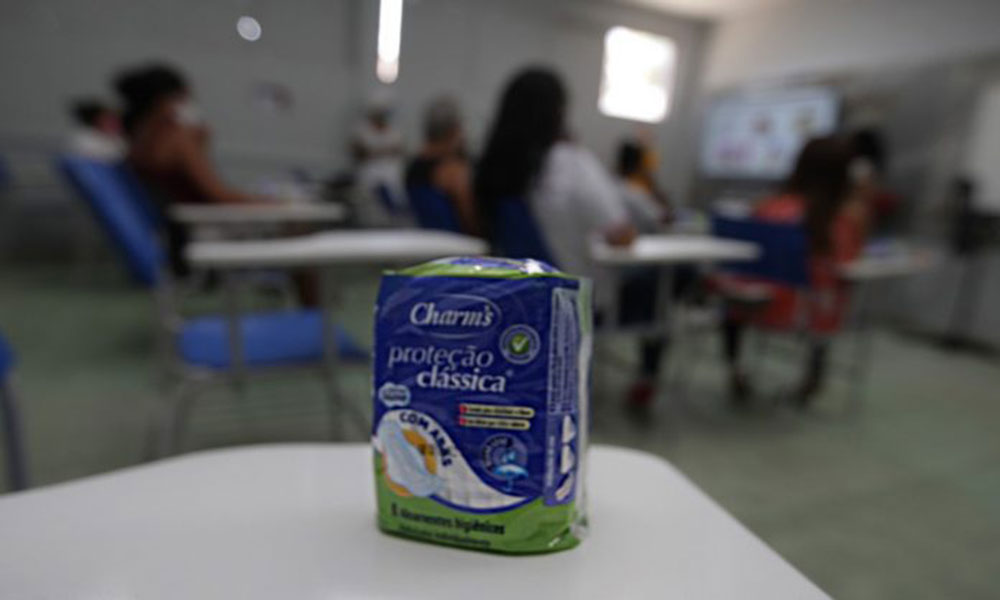 Bahia tem 1.196 farmácias populares credenciadas para a entrega gratuita de absorventes higiênicos