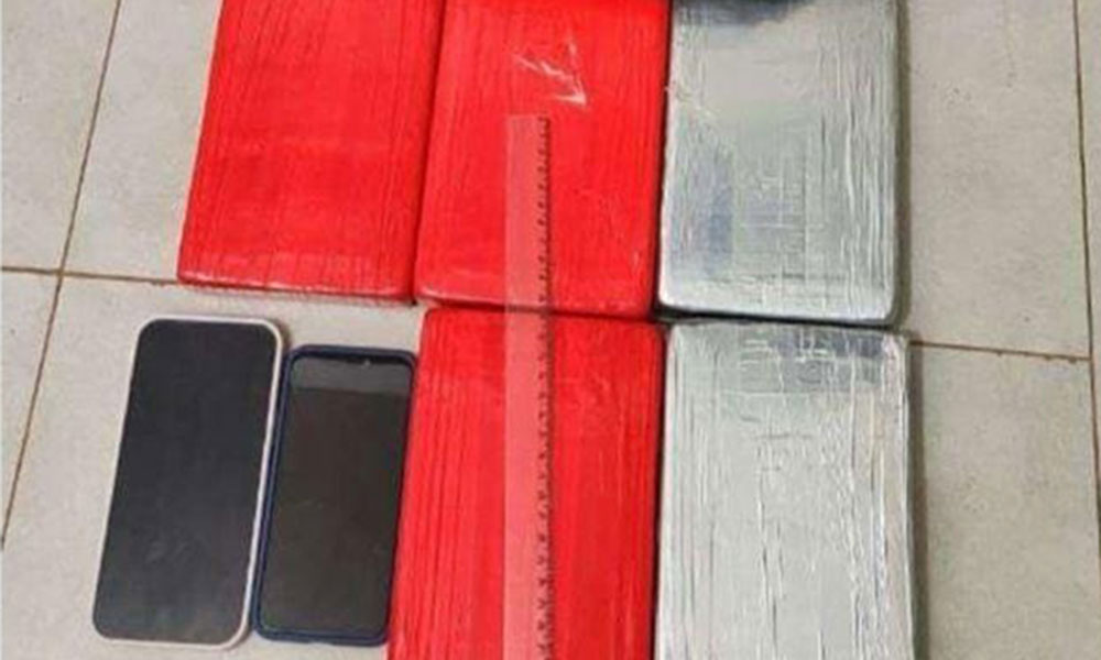 Dupla é presa com 5 kg de cocaína em Formosa do Rio Preto