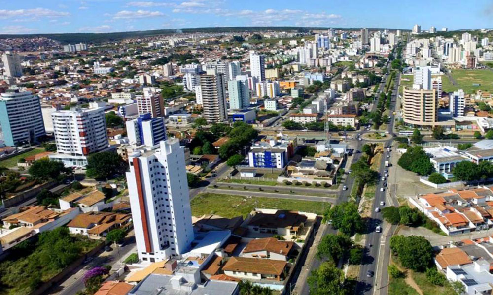 Casal é autuado por criar perfil falso em aplicativo de relacionamentos em Vitória da Conquista
