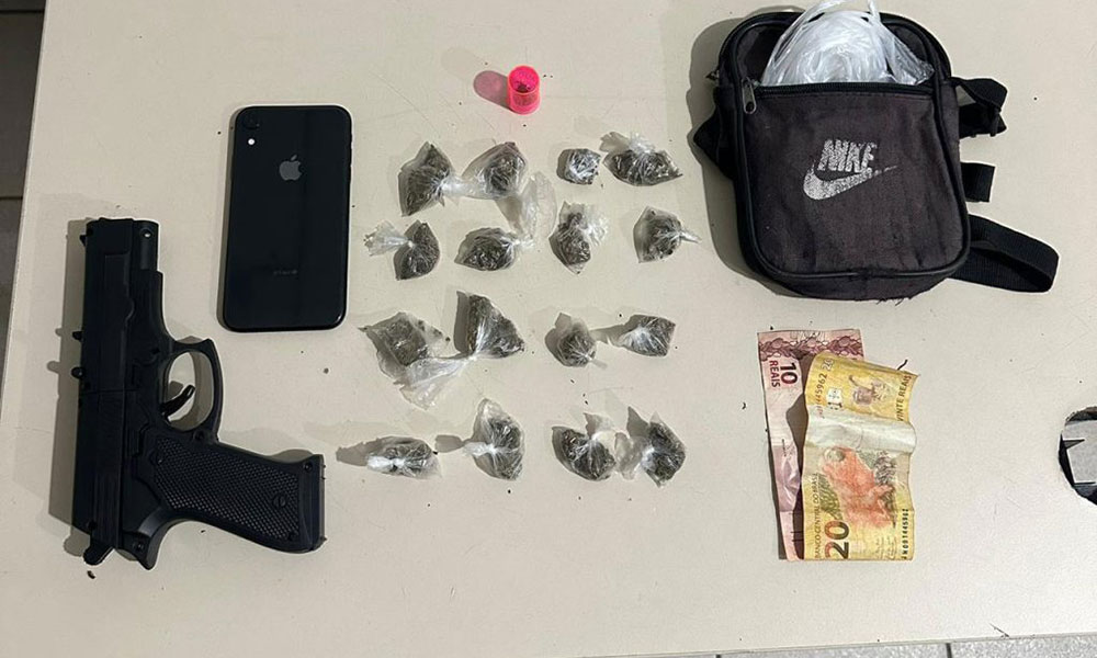 PM apreende drogas com dupla em Vitória da Conquista