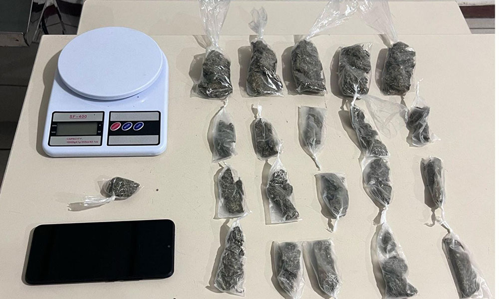 Suspeito de tráfico é preso pela PM em Vitória da Conquista