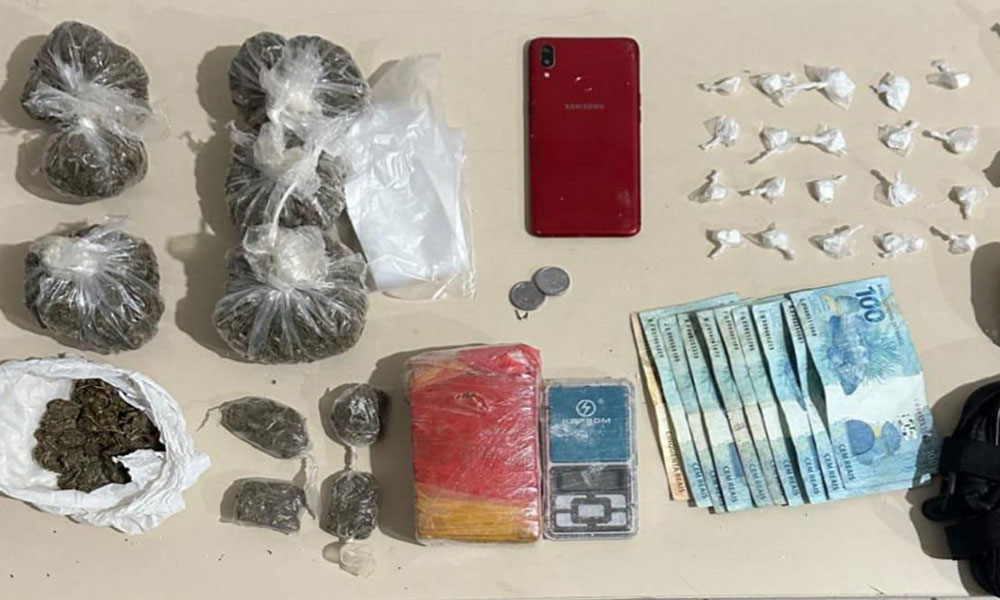 Mãe e filho são presos por tráfico de drogas e corrupção de menor em Vitória da Conquista