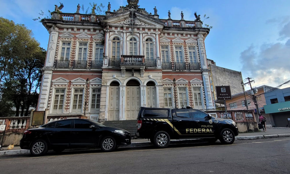 Polícia Federal combate desvios de recursos públicos na prefeitura de Ilhéus
