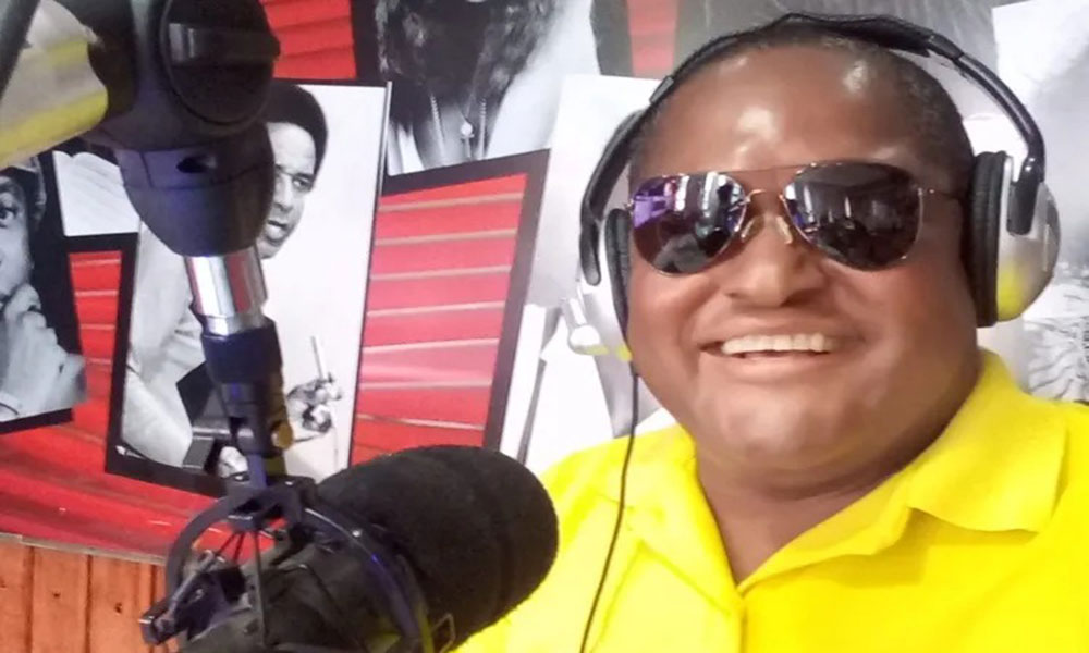 Radialista e ex-candidato a vereador é encontrado morto em sua residência na cidade de Guanambi