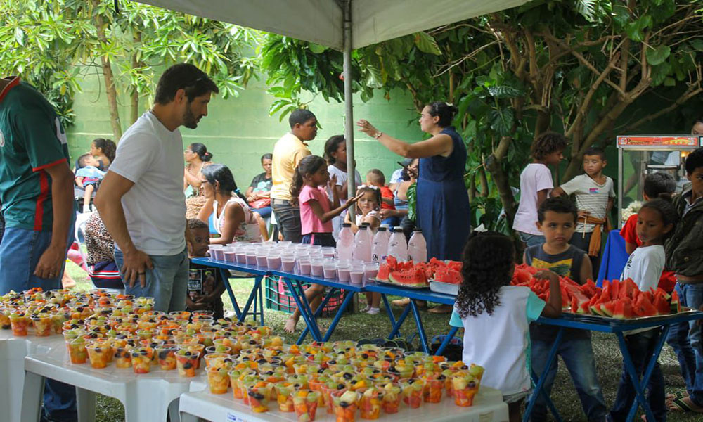 Em parceria com seguimentos sociais, Patrulha Solidária promove dia de lazer para crianças em Vitória da Conquista