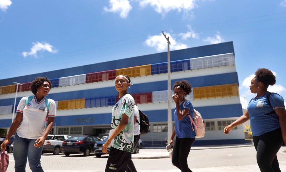Bahia reduz taxa de abandono escolar de 11,5% em 2021 para 5,4% em 2023