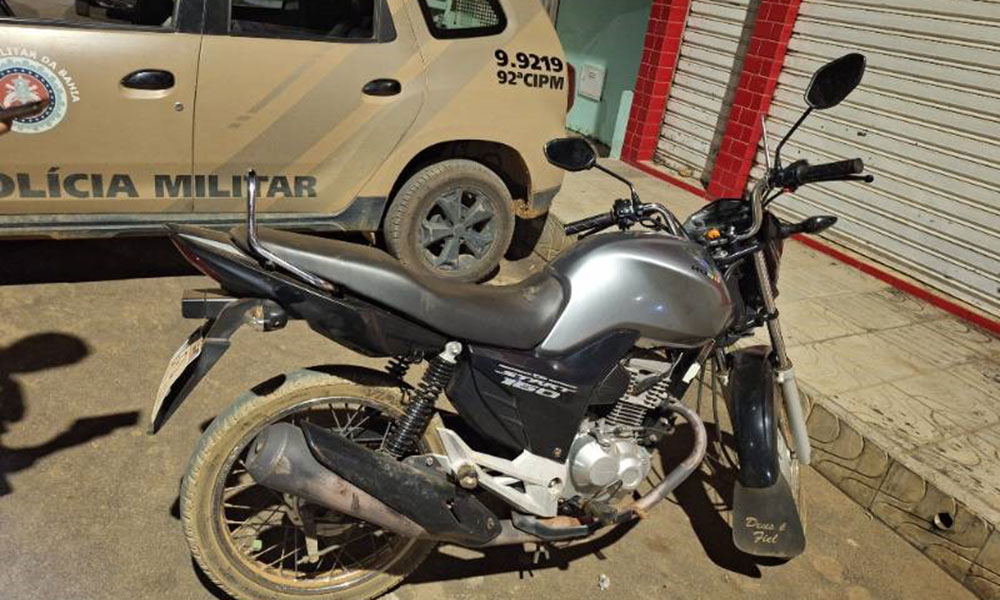 Motocicleta adulterada é apreendida pela PM em Barra do Choça