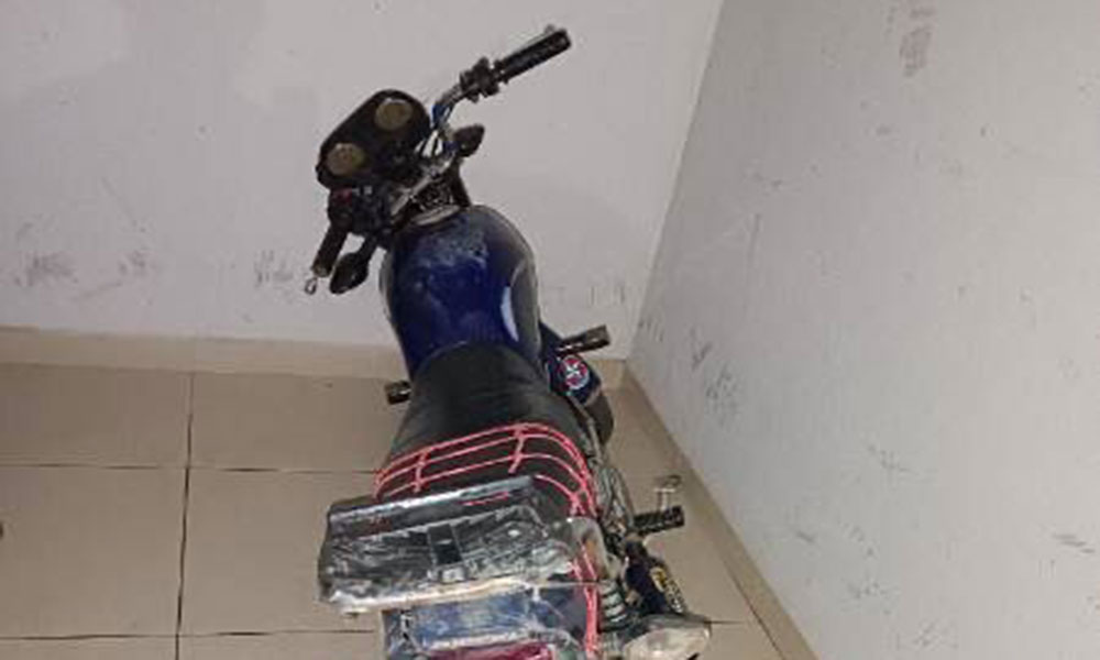 Após manobra proibida, PM apreende motocicleta adulterada em Mortugaba