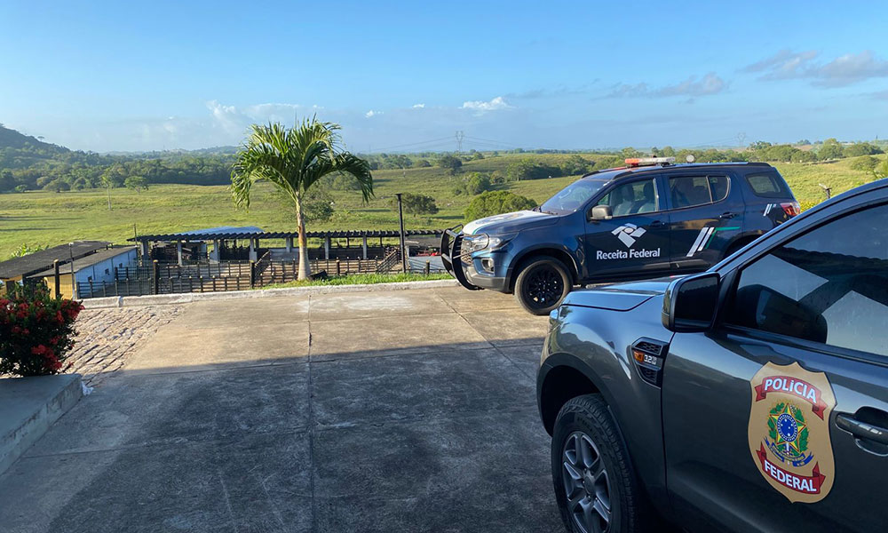 Operação deflagrada nesta terça-feira (10) visa desarticular organização criminosa responsável por desvios milionários na Bahia e mais 4 Estados