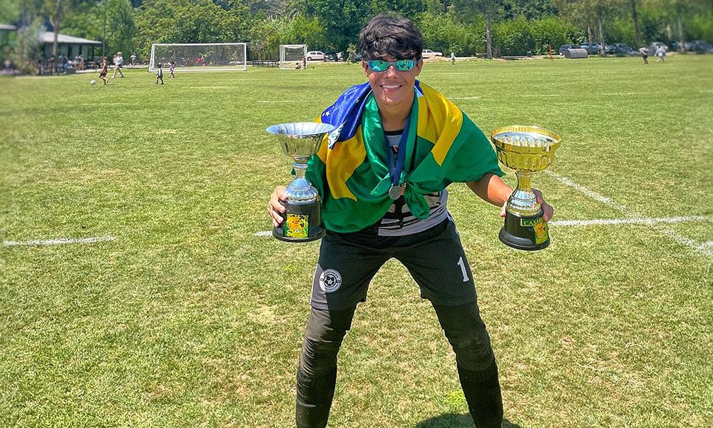 Goleiro Livramentense volta da Argentina com título Sul-Americano sub-17