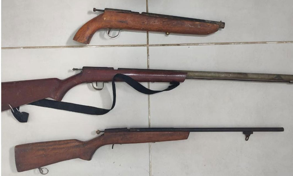 PM apreende três armas de fogo em Cândido Sales