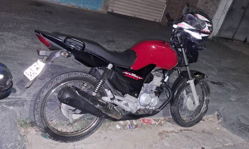 Homem furta motocicleta e acaba preso em Vitória da Conquista