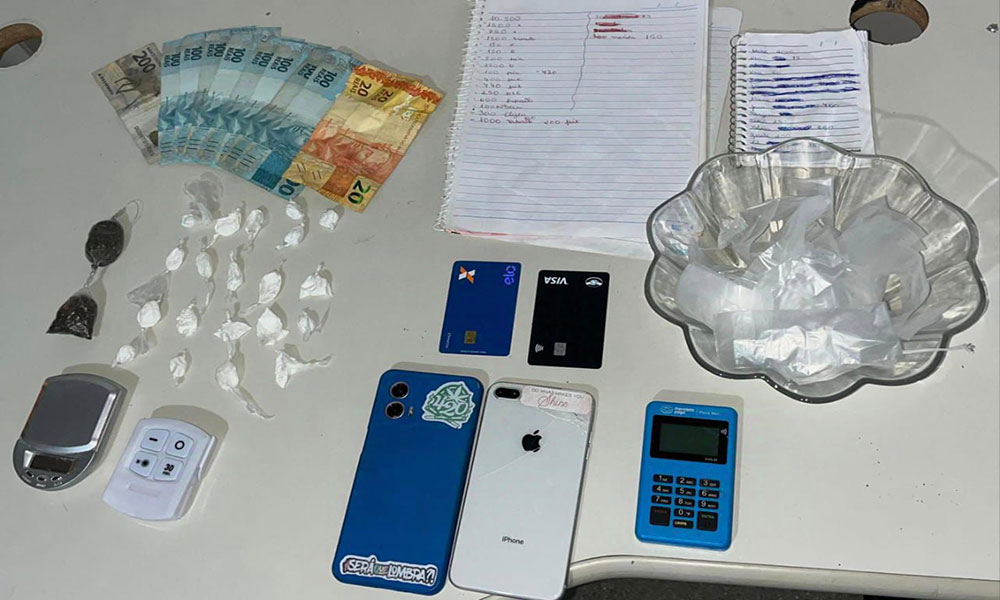 Polícia Militar prende casal acusado de tráfico de drogas em Caetité
