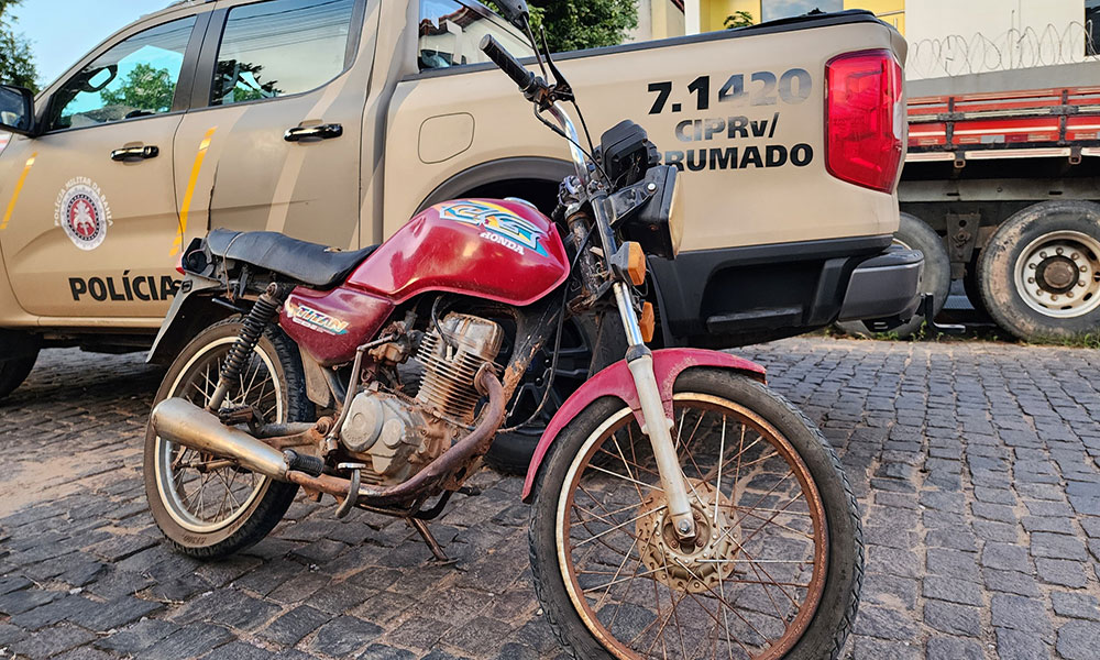 CIPRv apreende motocicleta adulterada na zona rural de Brumado