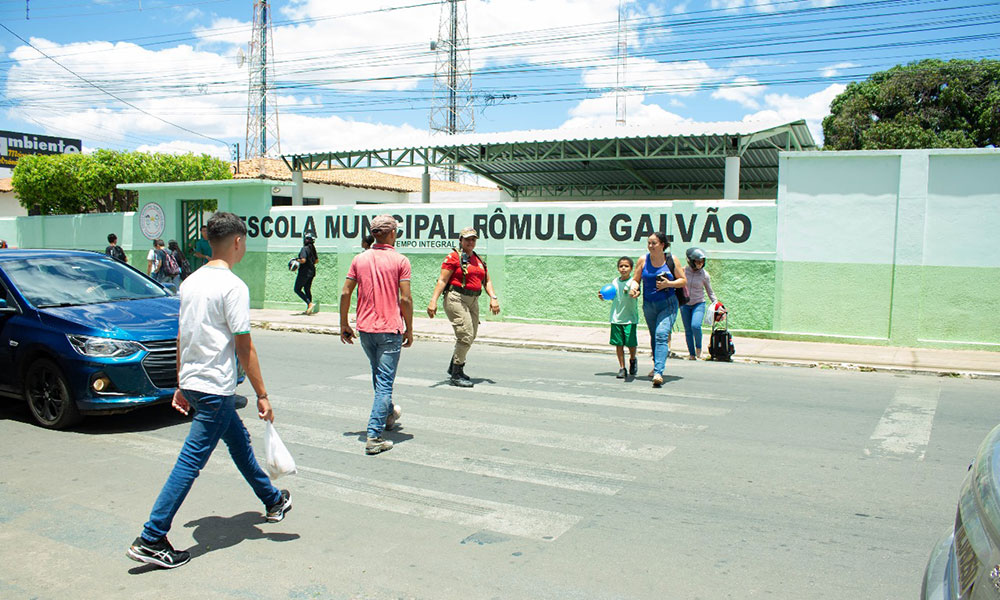 Prefeitura e GASA garantem segurança no trânsito escolar de Livramento de Nossa Senhora