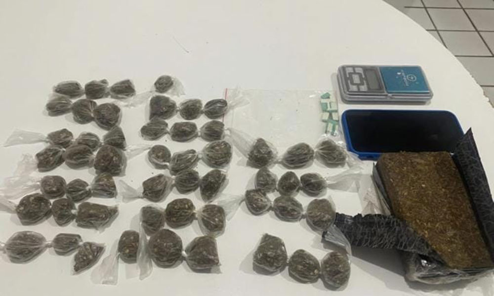 Polícia Militar prende suspeito de tráfico em Paramirim