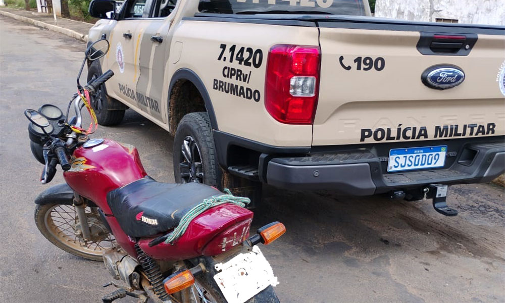 CIPRv apreende motocicleta com identificação adulterada durante abordagem em Barra do Choça