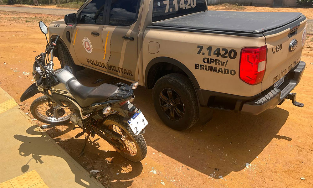 CIPRv apreende motocicleta com indícios de falsificação no CRLV em Vitória da Conquista