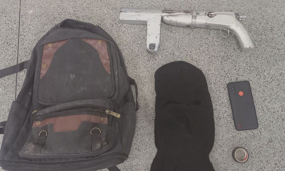 Polícia Militar prende dois suspeitos após tentativa de assalto e apreende arma de fogo em Jequié