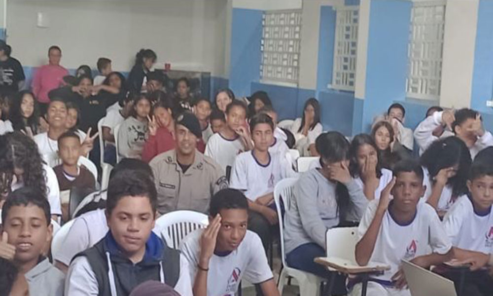 79ª CIPM promove ações educativas em escolas de sua área de atuação